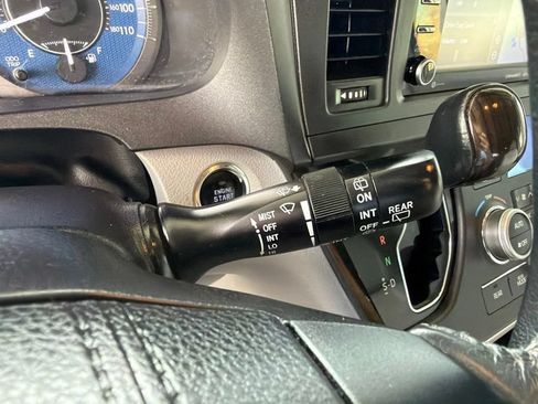 Used 2019 Toyota Sienna XLE w/ XLE Navigation Package AWD/4WD image 25