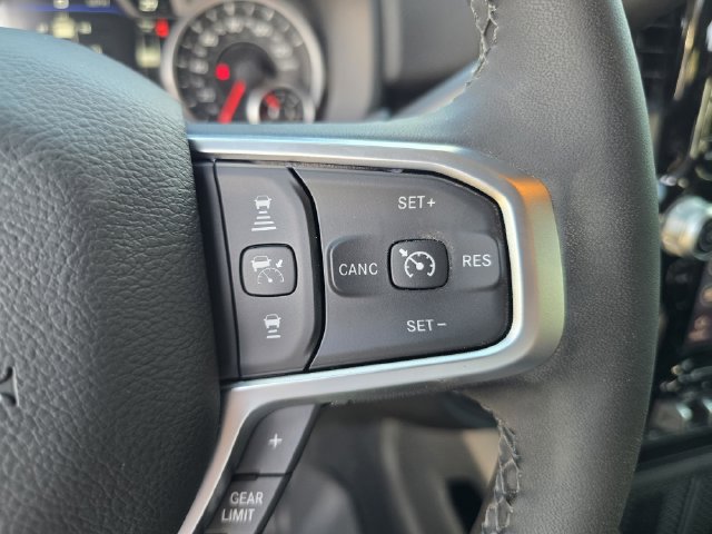 New 2026 RAM 2500 Big Horn AWD/4WD image 24