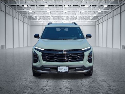 Used 2025 Chevrolet Equinox LT w/ Midnight Edition AWD/4WD image 8