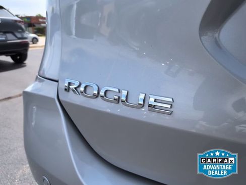 Used 2020 Nissan Rogue SV AWD/4WD image 7