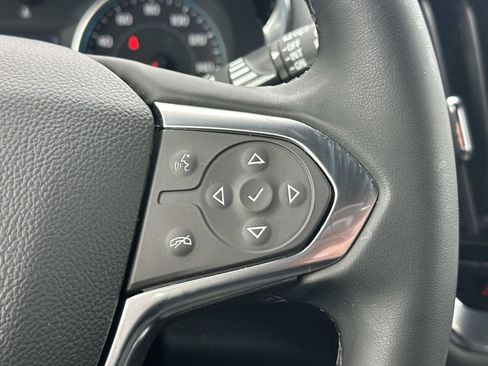 New 2023 Chevrolet Traverse LT FWD image 23