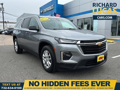 Used 2023 Chevrolet Traverse LS