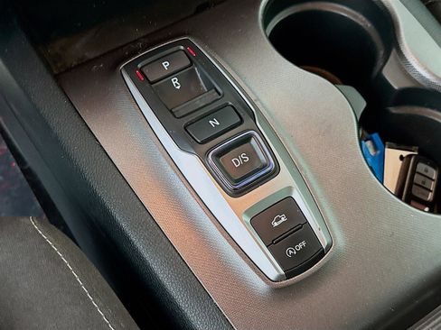 Used 2023 Honda Ridgeline Sport image 18