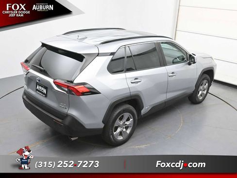 Used 2024 Toyota RAV4 XLE w/ Convenience Package AWD/4WD image 33