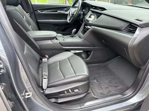 Used 2020 Cadillac XT5 Premium Luxury AWD/4WD image 15
