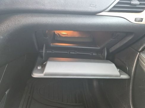 Used 2016 Jeep Cherokee Latitude w/ Comfort & Convenience Group image 28