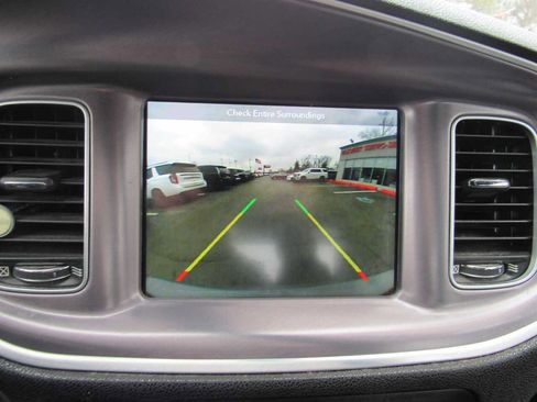 Used 2019 Dodge Charger GT image 15