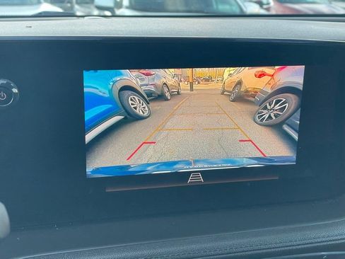 Used 2024 Buick Encore GX Sport Touring image 16