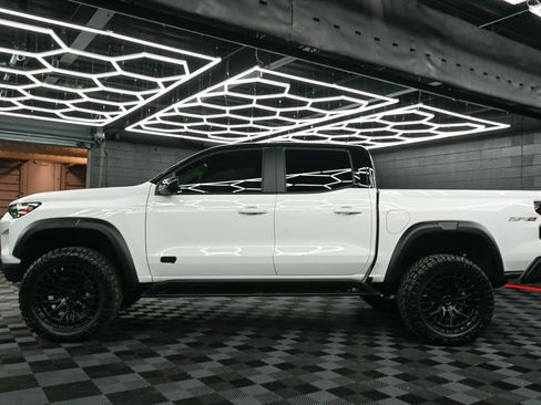 New 2026 Chevrolet Colorado ZR2 w/ Technology Package image 15