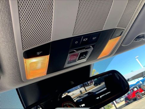 Used 2024 Mitsubishi Eclipse Cross SE image 31