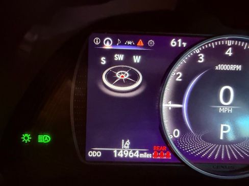 Certified 2024 Lexus ES 350 w/ Premium Package image 20