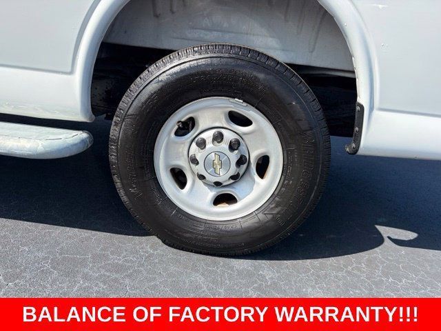 Certified 2025 Chevrolet Express 2500 w/ Driver Convenience Package RWD image 10