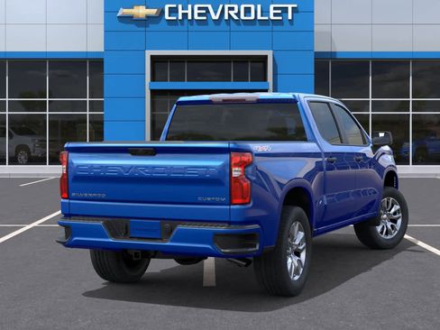 Used 2026 Chevrolet Silverado 1500 Custom AWD/4WD image 4
