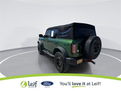 Used 2023 Ford Bronco Wildtrak image 13