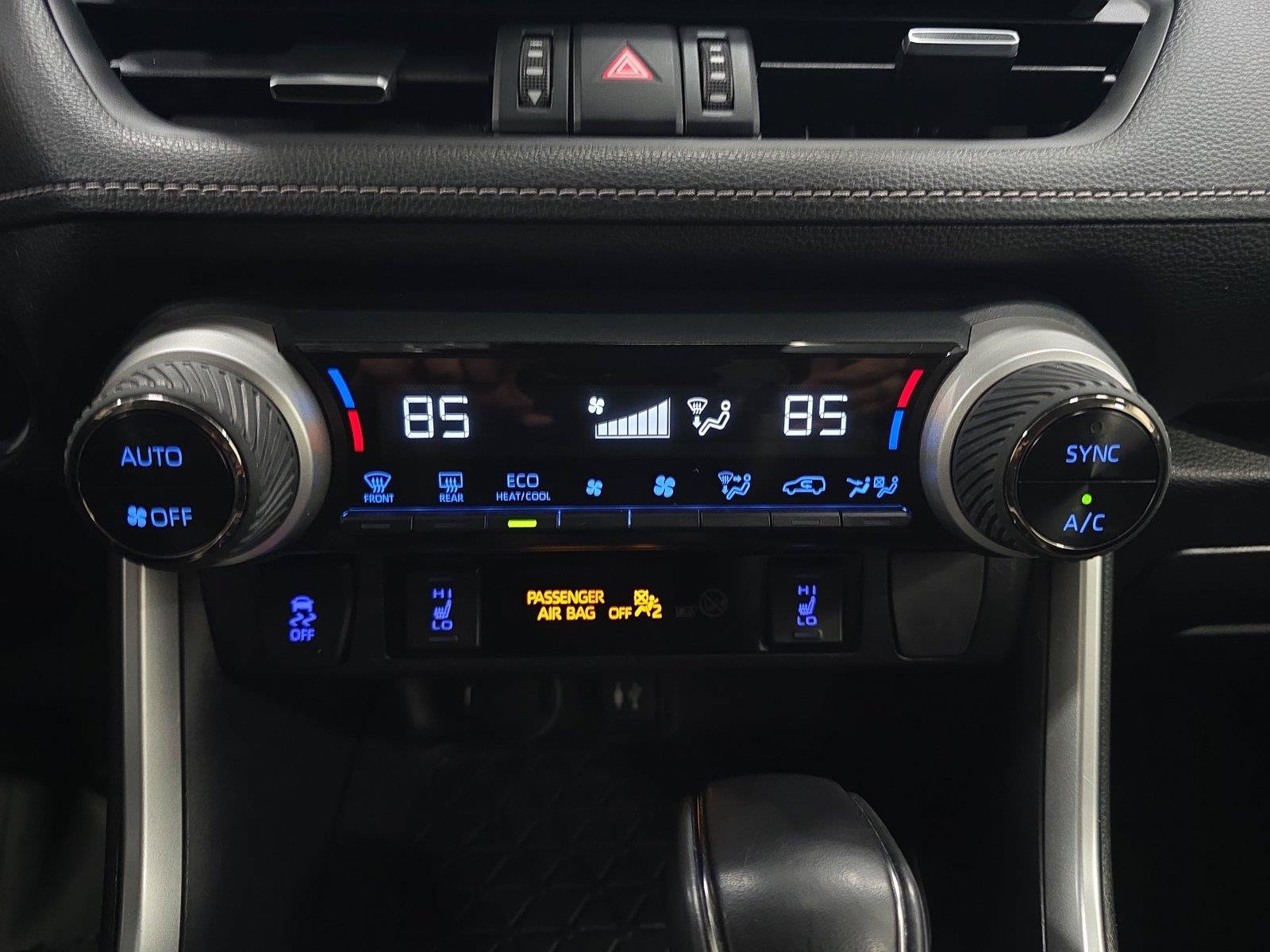 Used 2019 Toyota RAV4 XLE Premium w/ Cold Weather Package AWD/4WD image 17