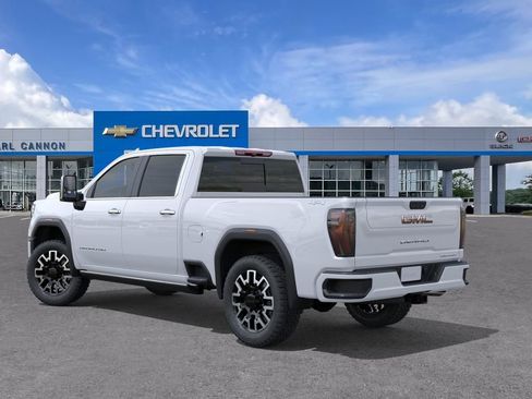 New 2026 GMC Sierra 2500 Denali Ultimate AWD/4WD image 3