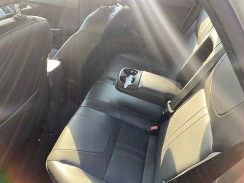 Used 2014 Ford Focus Titanium FWD image 14