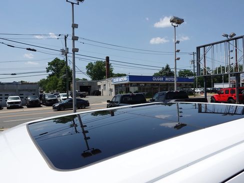 Used 2023 Ford F150 Lariat w/ Equipment Group 502A High AWD/4WD image 8