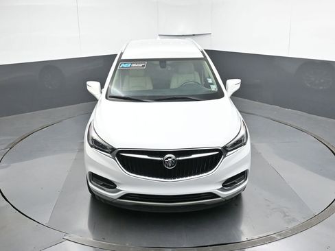 Used 2020 Buick Enclave Essence w/ Sound and Sites Package image 55