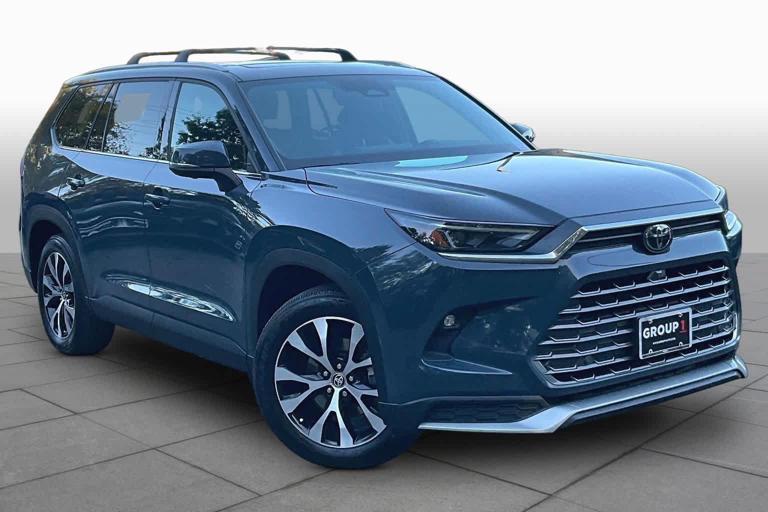 Certified 2024 Toyota Grand Highlander AWD Hybrid image 2