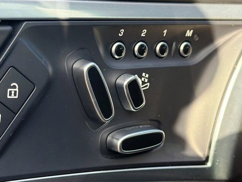 Used 2021 Jaguar F-TYPE Coupe image 22