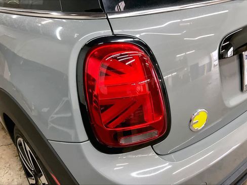 Used 2023 MINI Cooper SE image 31
