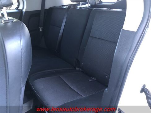Used 2012 Toyota FJ Cruiser 4WD w/ Upgrade Pkg image 17
