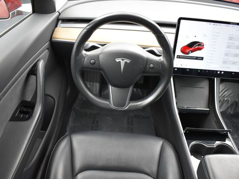 Used 2019 Tesla Model 3 Long Range image 15