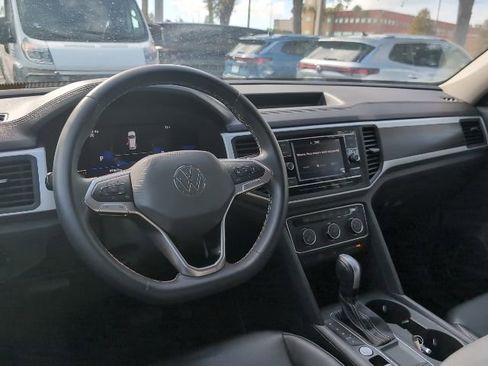 Used 2022 Volkswagen Atlas SE image 8