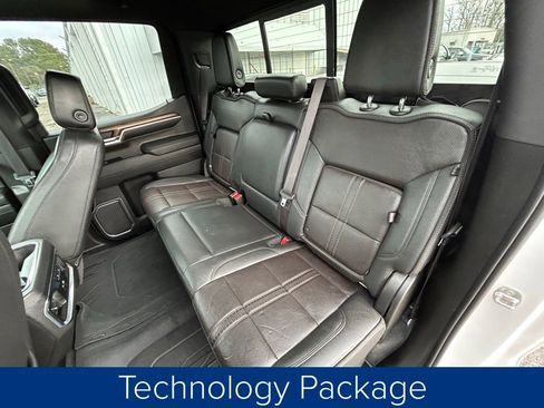 Used 2022 Chevrolet Silverado 1500 High Country w/ High Country Premium Package image 17