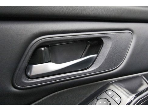 New 2026 Nissan Rogue SV w/ Cold Weather Package FWD image 18