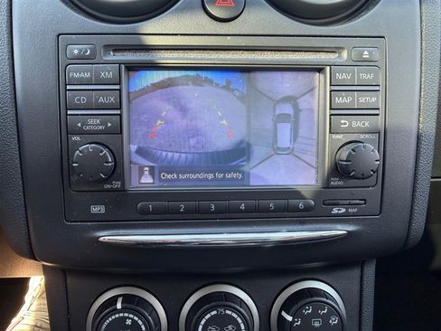 Used 2012 Nissan Rogue SL AWD/4WD image 29