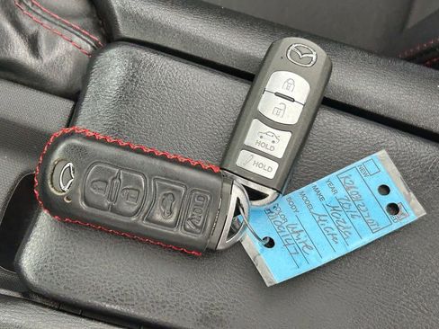 Used 2016 MAZDA MX-5 Miata Grand Touring image 20