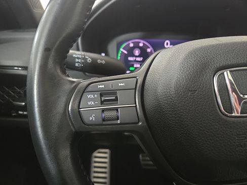 Used 2023 Honda Accord Sport image 15