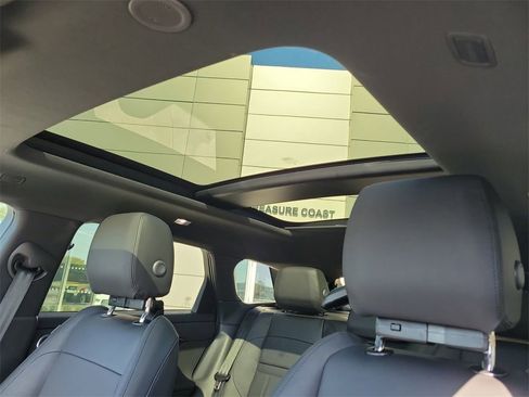 New 2026 Land Rover Range Rover Evoque Dynamic SE image 28