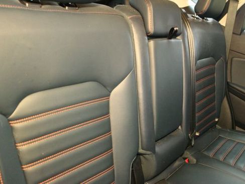 Used 2022 Ford Edge SEL w/ Sport Appearance Package image 14