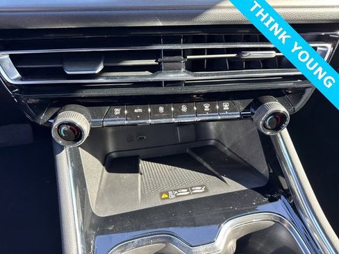 New 2026 Chevrolet Traverse LT w/ Driver Confidence Package image 24