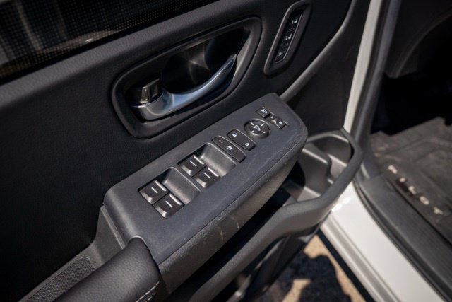 Used 2025 Honda Pilot Elite image 19