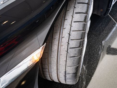 Used 2006 Porsche 911 Carrera S image 32