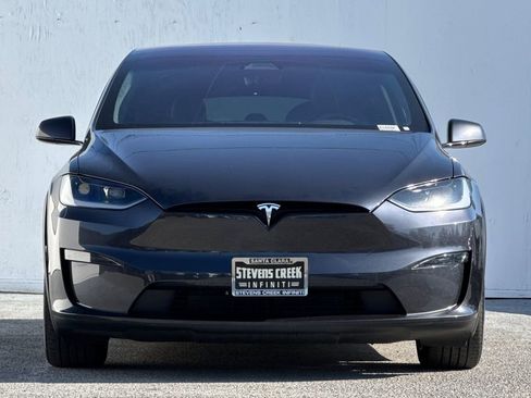 Used 2024 Tesla Model X image 8