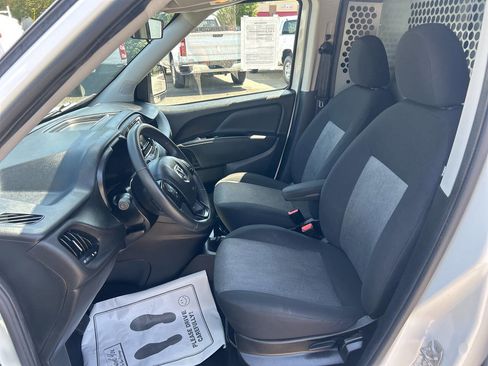 Used 2021 RAM ProMaster City Tradesman SLT image 10