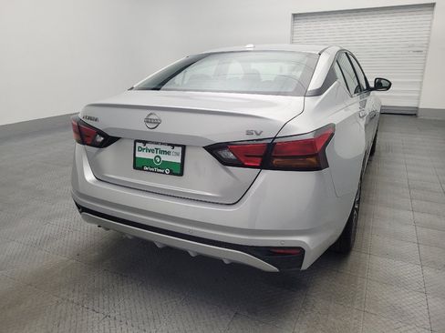 Used 2023 Nissan Altima 2.5 SV image 7