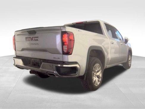 Used 2021 GMC Sierra 1500 SLE w/ X31 Off-Road Package AWD/4WD image 5
