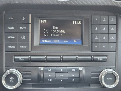 Used 2017 Ford Mustang Coupe RWD image 12
