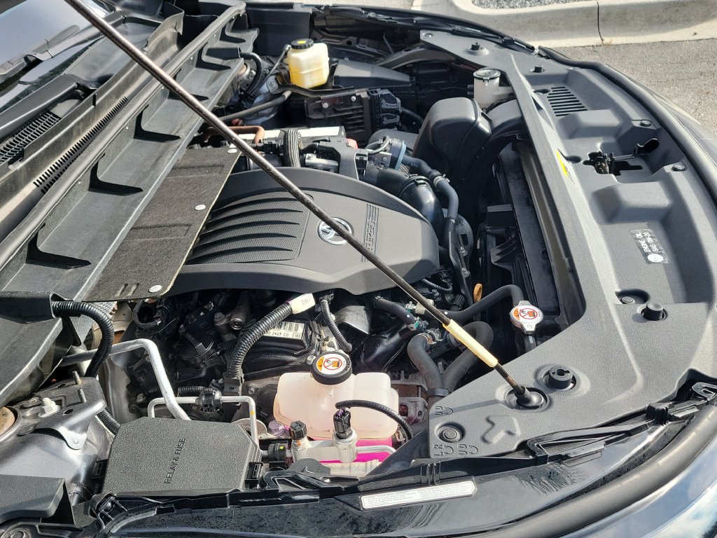 Used 2023 Toyota Highlander LE FWD image 38