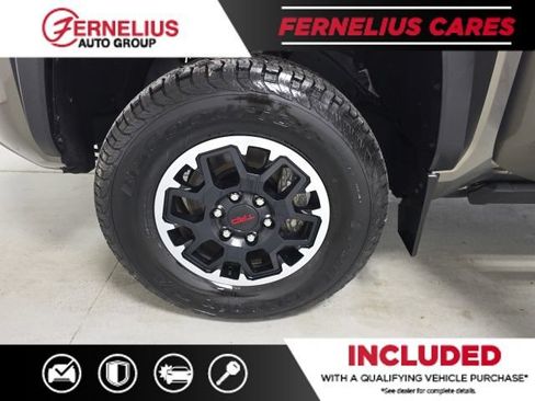 Used 2024 Toyota Tacoma TRD Off-Road AWD/4WD image 14