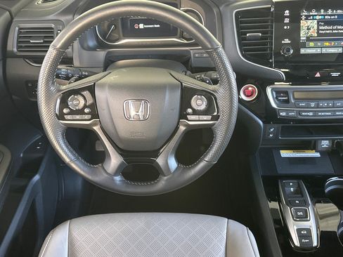 Used 2023 Honda Passport Elite image 33