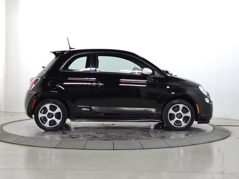Used 2016 FIAT 500 e image 1