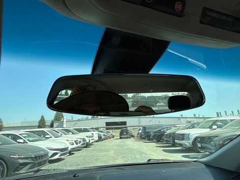 Used 2018 Cadillac XTS Luxury FWD image 25