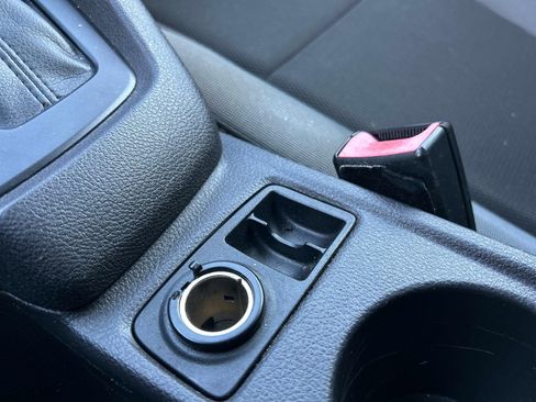 Used 2013 Ford Focus S image 30